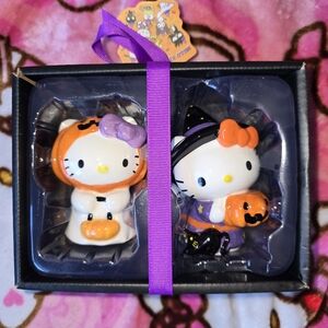 Hello Kitty halloween salt and pepper shakers
